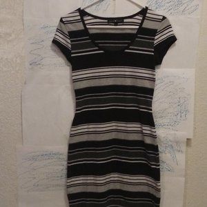 one piece short sleeve dress